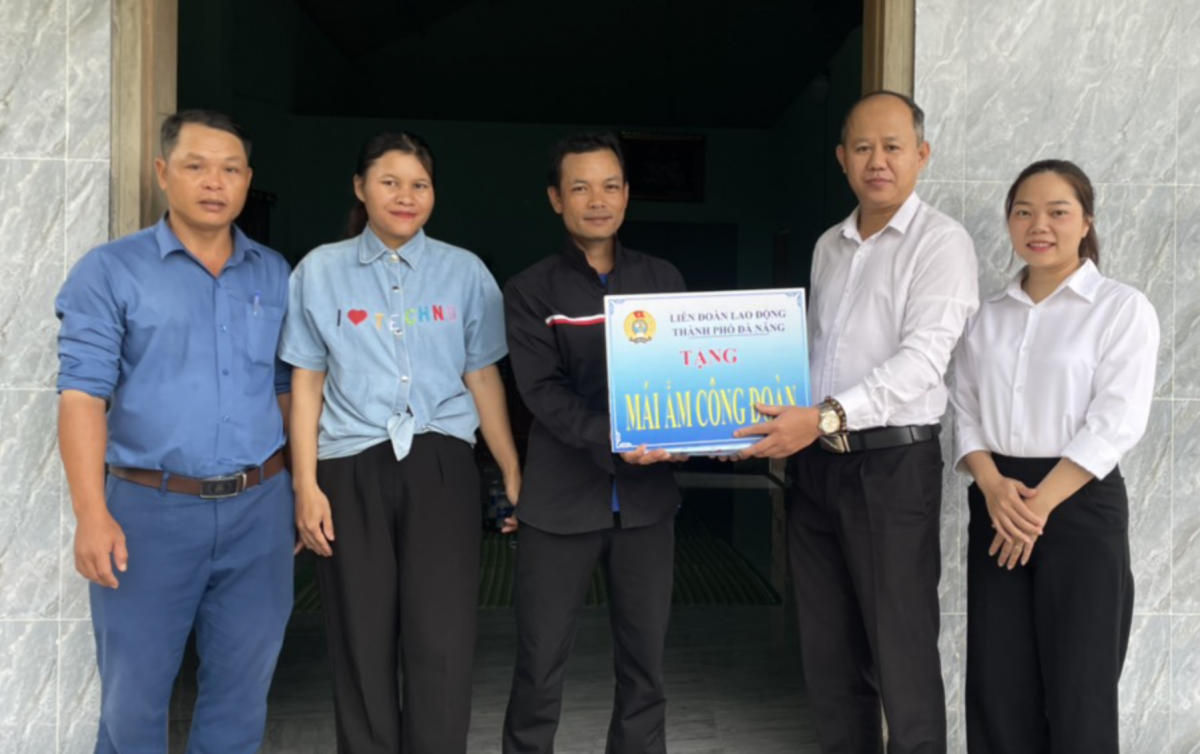 Hạnh phúc khi sống trong những “mái ấm” Công đoàn Đà Nẵng trao tặng