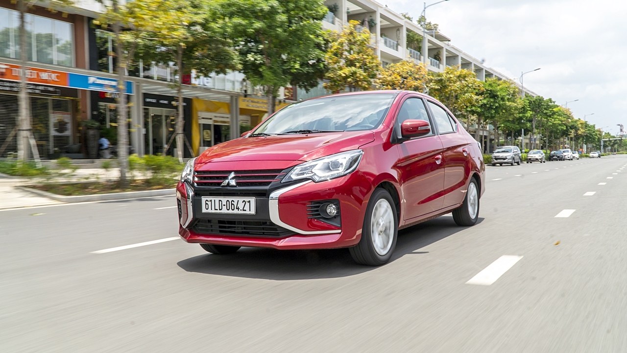 Mitsubishi Attrage trở thành sedan hạng B rẻ nhất Việt Nam Mitsubishi Attrage trở thành sedan hạng B rẻ nhất Việt Nam