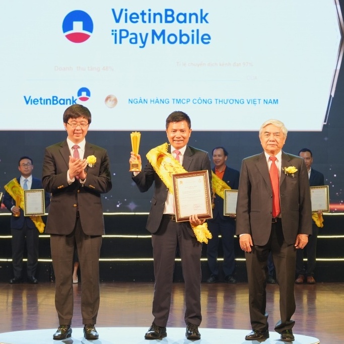 VietinBank iPay Mobile: Top 10 Sao Khuê 2025