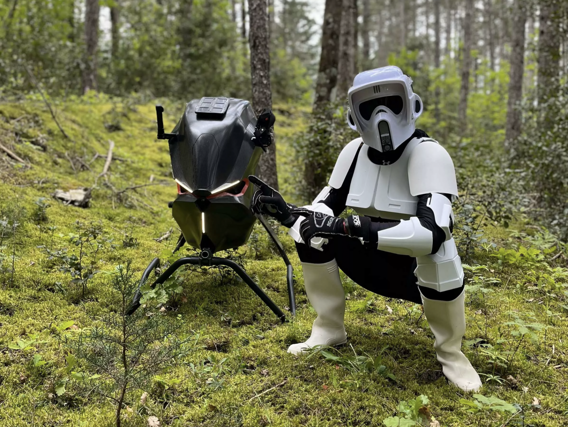 Xe bay phản lực Volonaut Airbike ra mắt, tốc độ 200 km/h, như trong phim Star Wars