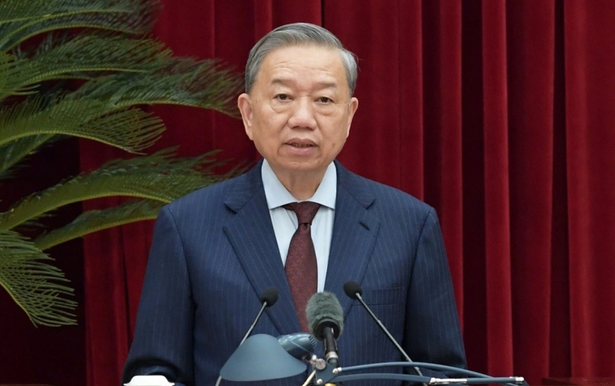 Dạy học miễn phí 2 buổi/ngày, hỗ trợ bữa trưa cho học sinh xã biên giới Dạy học miễn phí 2 buổi/ngày, hỗ trợ bữa trưa cho học sinh xã biên giới