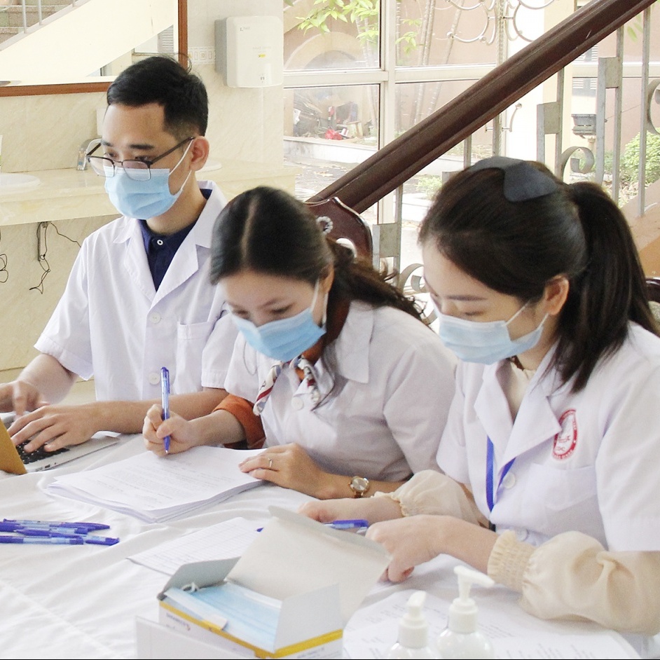 Viên chức giáo dục và y tế không nằm trong phương án giảm 20% biên chế