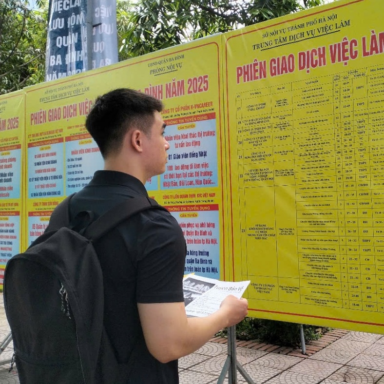 Gần 1.700 cơ hội việc làm tại phiên Ba Đình