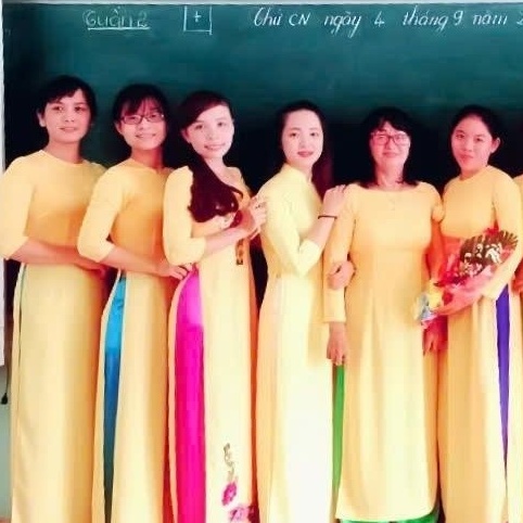 Từ mái ấm đầu đời đến hành trình trọn nghĩa yêu thương