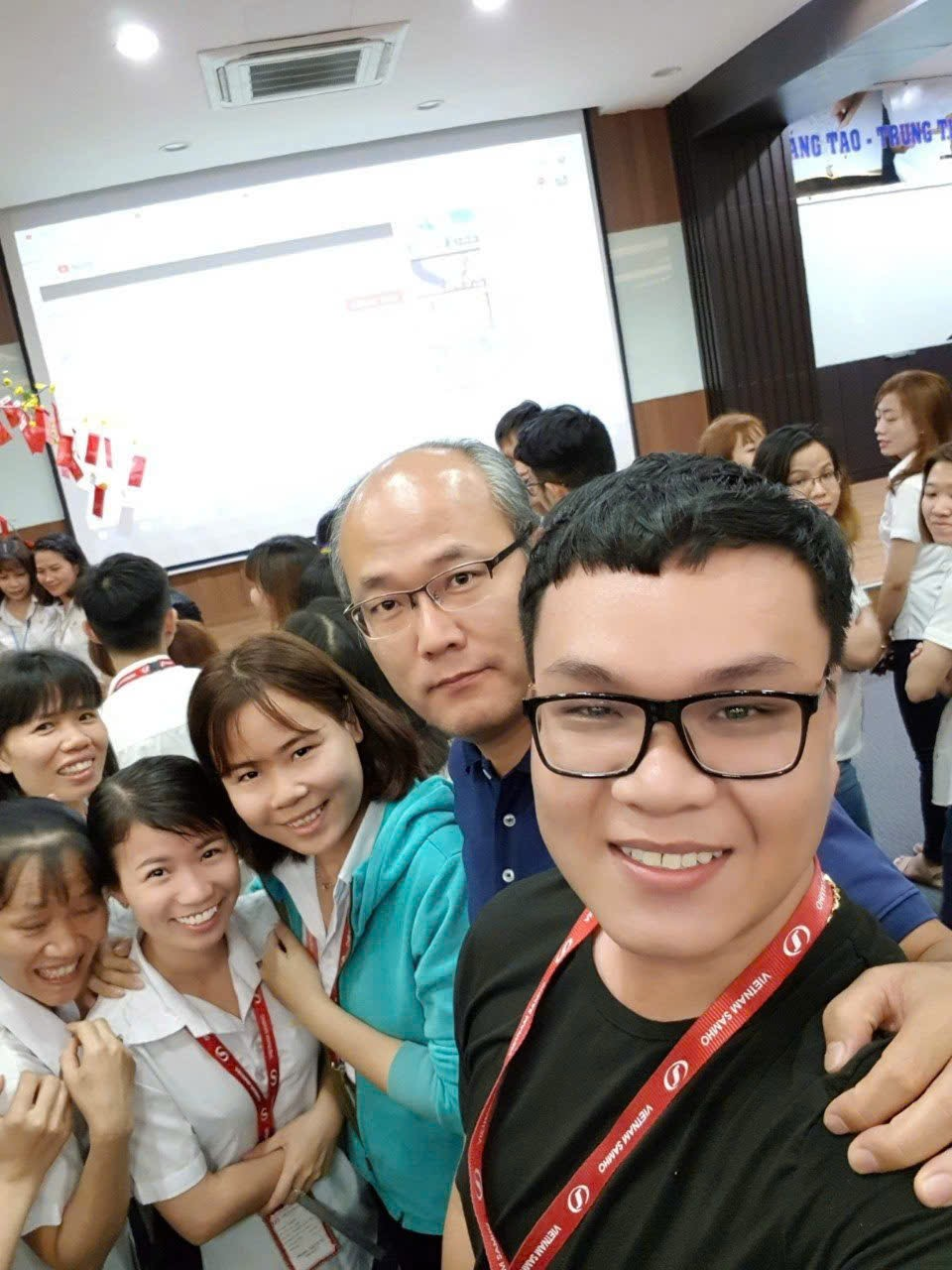 Từ bụi than đến ánh lửa công đoàn Từ bụi than đến ánh lửa công đoàn