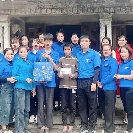 Lấy yêu thương làm nền tảng để gắn kết và phát triển