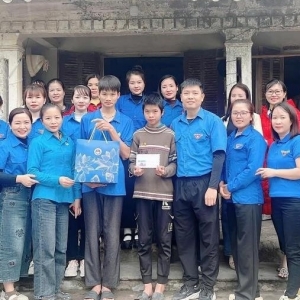 Lấy yêu thương làm nền tảng để gắn kết và phát triển