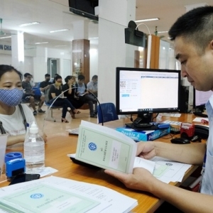 Đề xuất người lao động hưởng trợ cấp thất nghiệp cả khi đơn phương chấm dứt hợp đồng trái luật