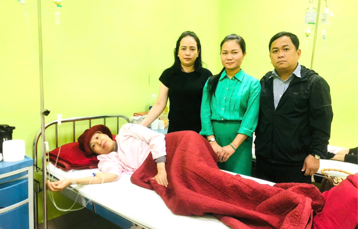 Kêu gọi hỗ trợ, tiếp thêm sức sống cho cô giáo bị ung thư