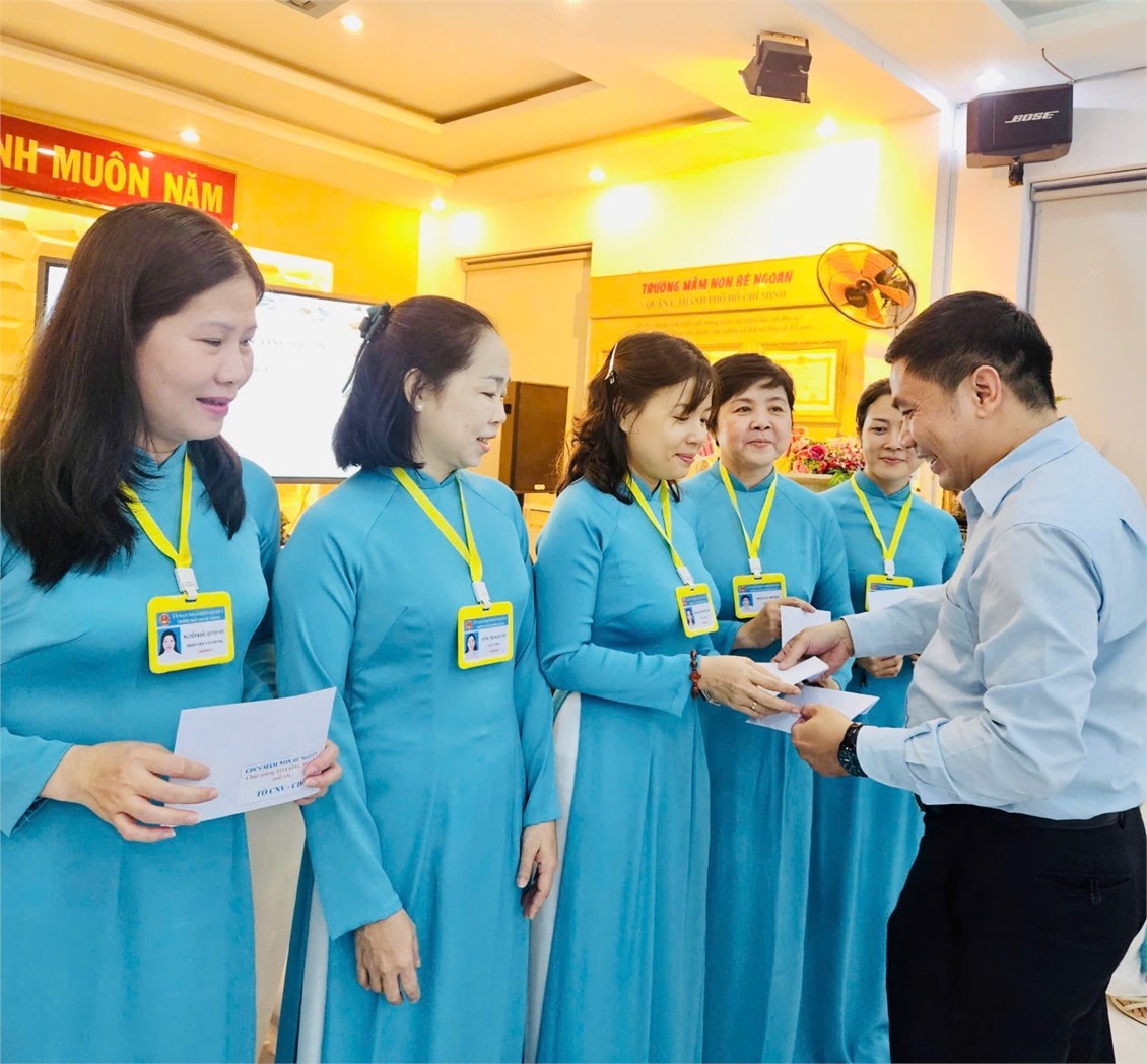 Kết nối bằng nghĩa tình tại Trường Mầm non Bé Ngoan Kết nối bằng nghĩa tình tại Trường Mầm non Bé Ngoan