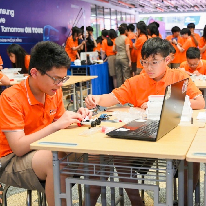 Samsung khởi động cuộc thi Solve for Tomorrow 2025  tại khu vực miền Trung