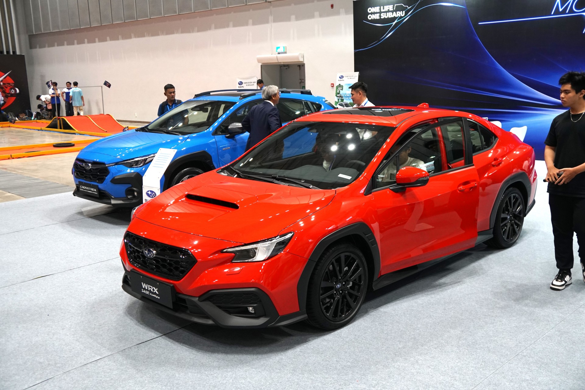 Hơn 400 doanh nghiệp hội tụ tại triển lãm Autotech & Cons & Trans 2025