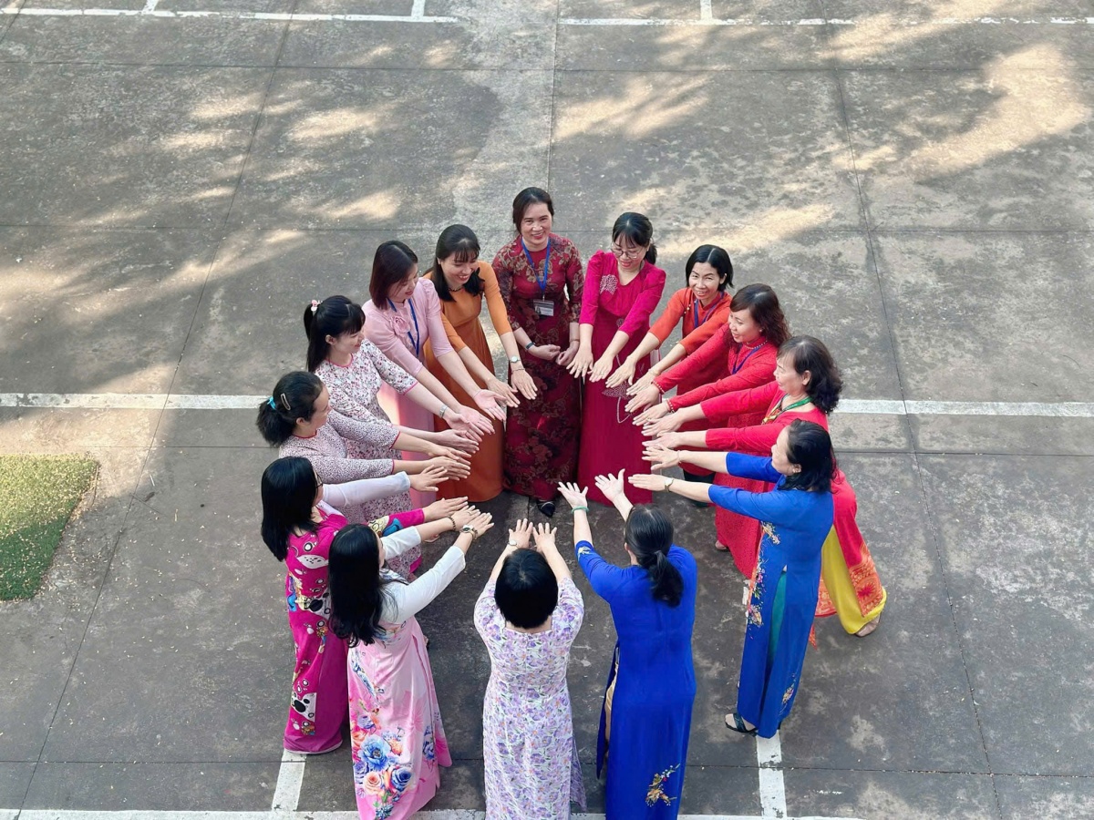 Đồng hành với lao động ngành Giáo dục trong thời đại đổi mới