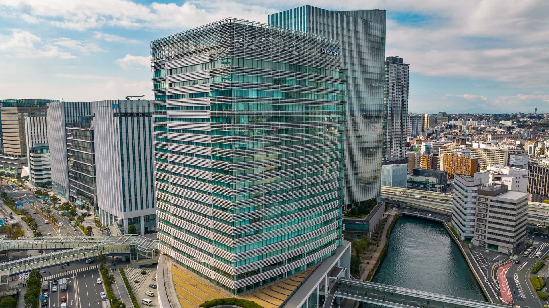 Nissan sẽ bán trụ sở chính để bù đắp khoản lỗ 4,5 tỷ USD năm ngoái?