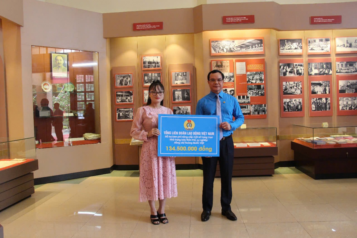 Cán bộ công đoàn nguyện phấn đấu, noi gương đồng chí Hoàng Quốc Việt Cán bộ công đoàn nguyện phấn đấu, noi gương đồng chí Hoàng Quốc Việt