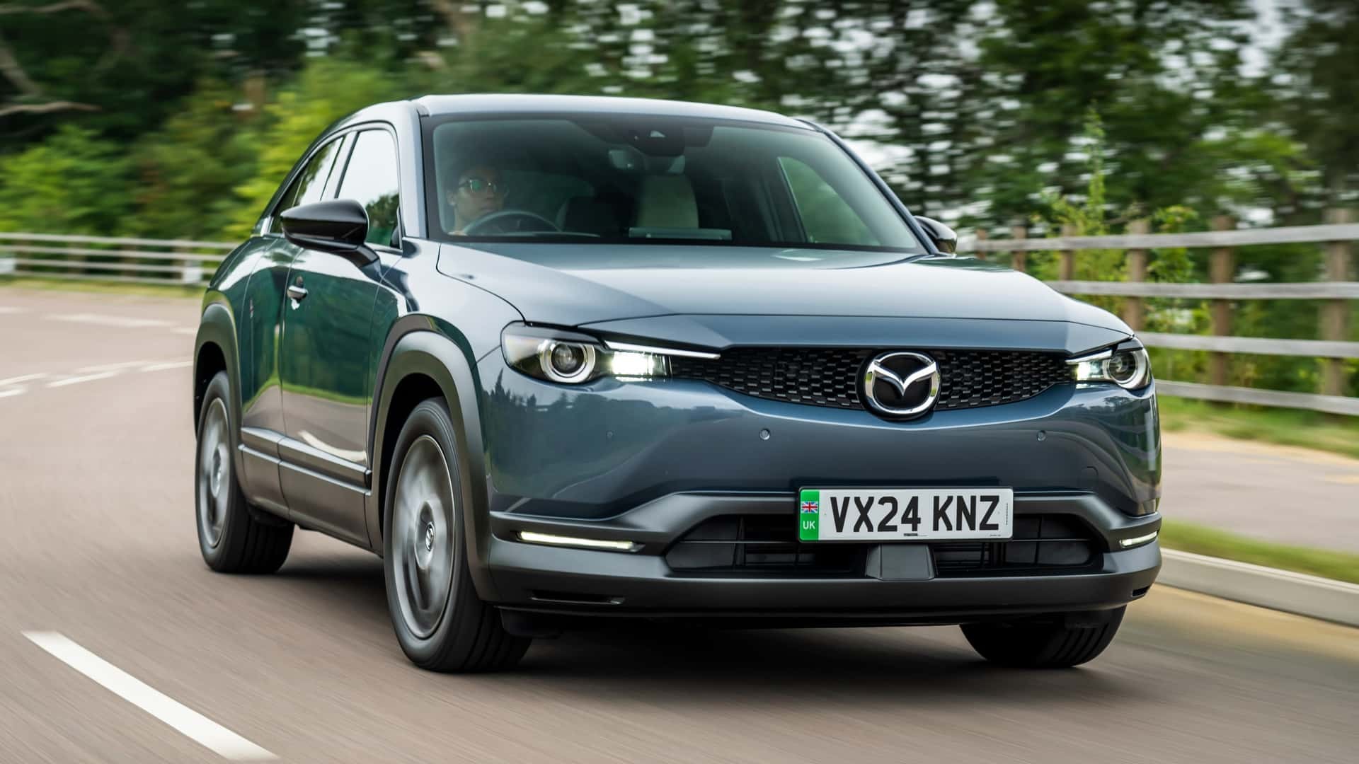 Mazda khai tử mẫu xe điện đầu tiên MX-30 tại thị trường châu Âu