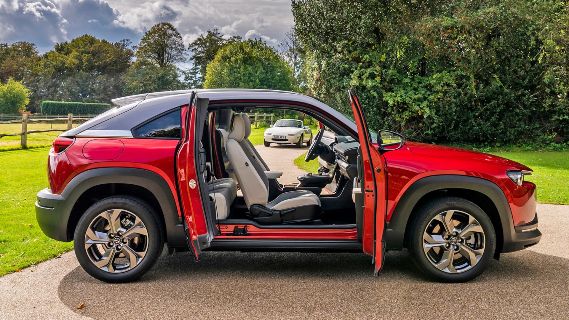 Mazda khai tử mẫu xe điện đầu tiên MX-30 tại thị trường châu Âu