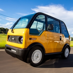 Mẫu xe điện tí hon Nhật Bản giá chỉ 180 triệu đồng đang "gây bão"