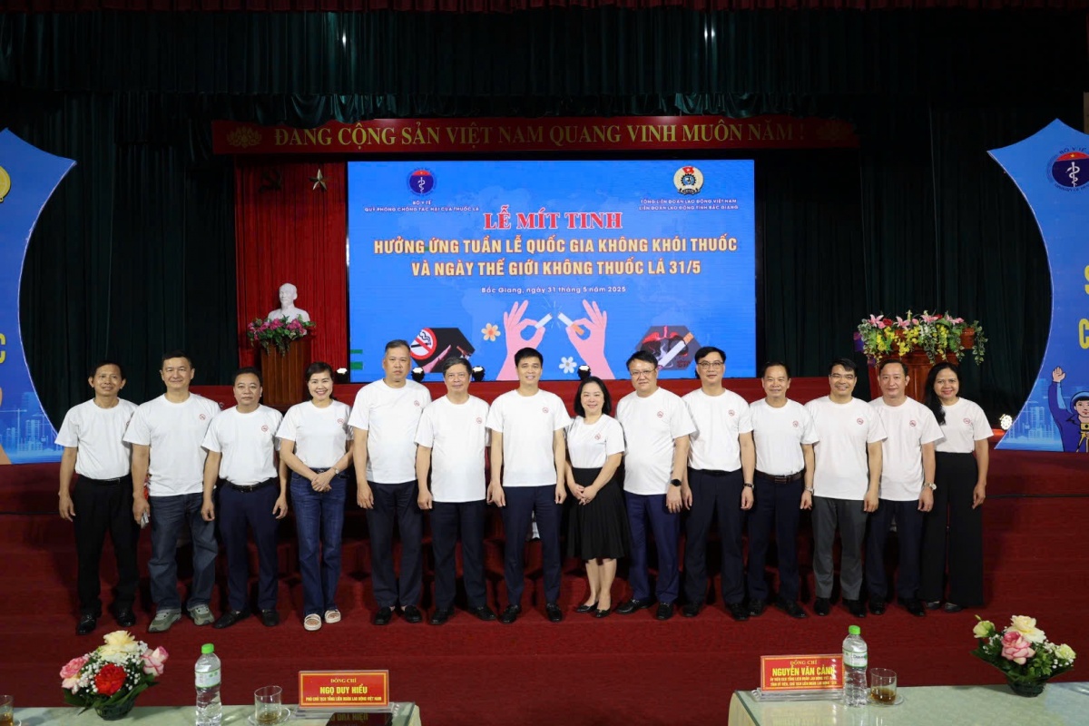 undefined Mỗi đoàn viên công đoàn là “tấm lá chắn” bảo vệ cộng đồng