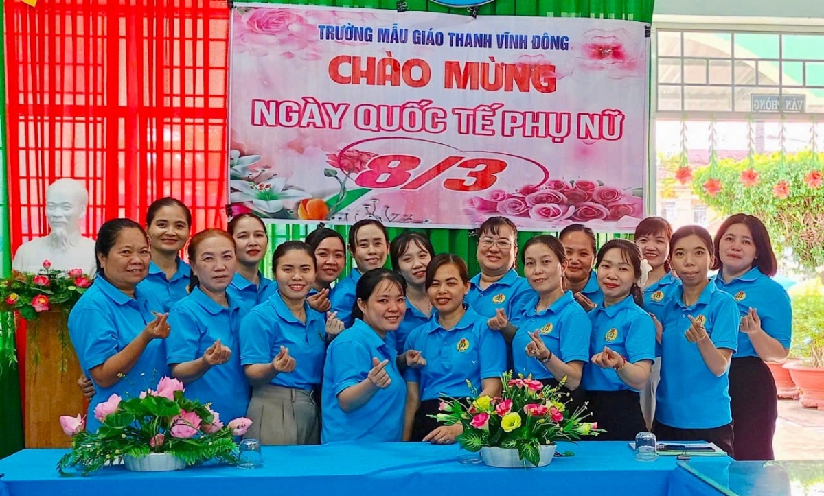 Sức mạnh đoàn kết từ màu áo xanh công đoàn