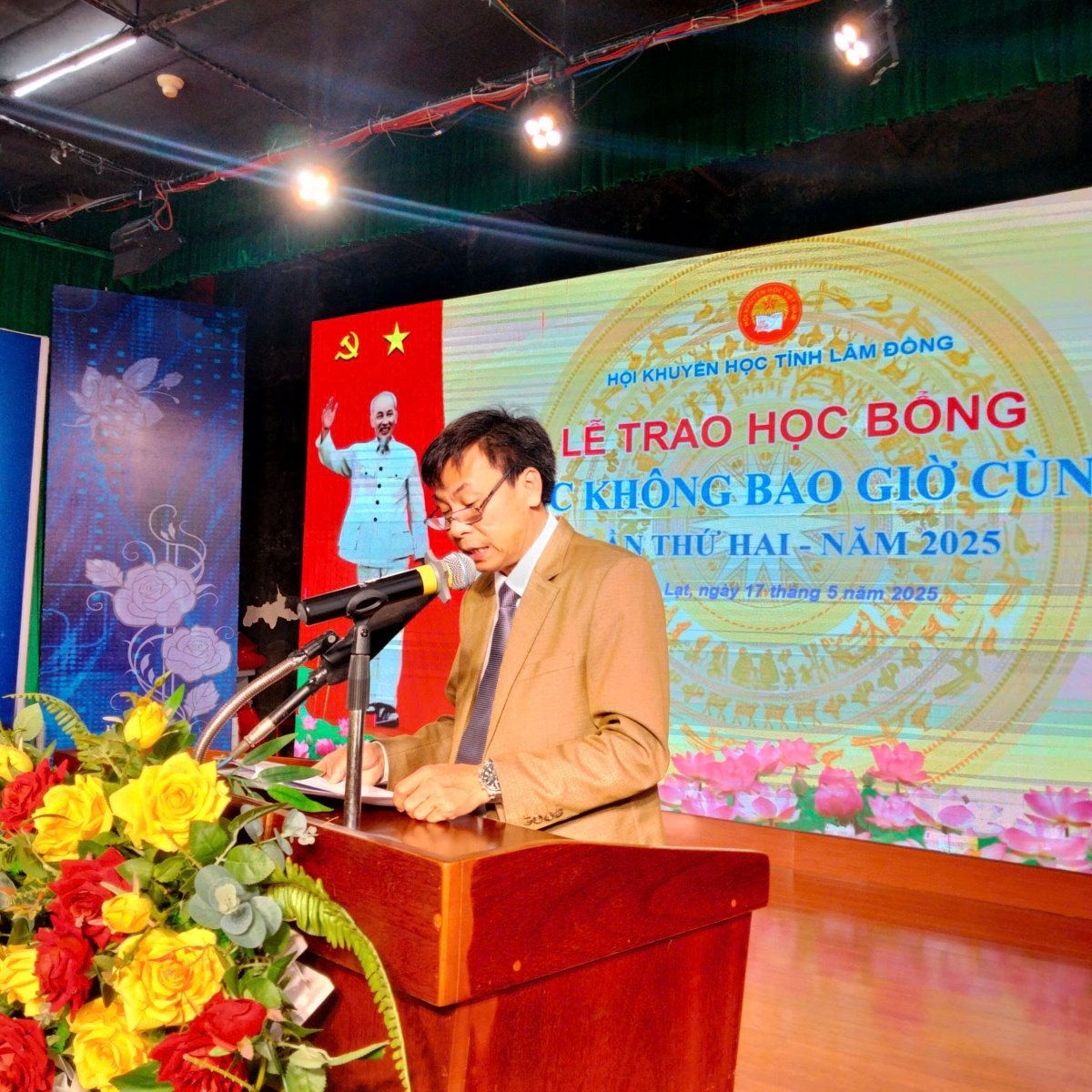 Những gương sáng "Học không bao giờ cùng" ở Lâm Đồng Những gương sáng "Học không bao giờ cùng" ở Lâm Đồng