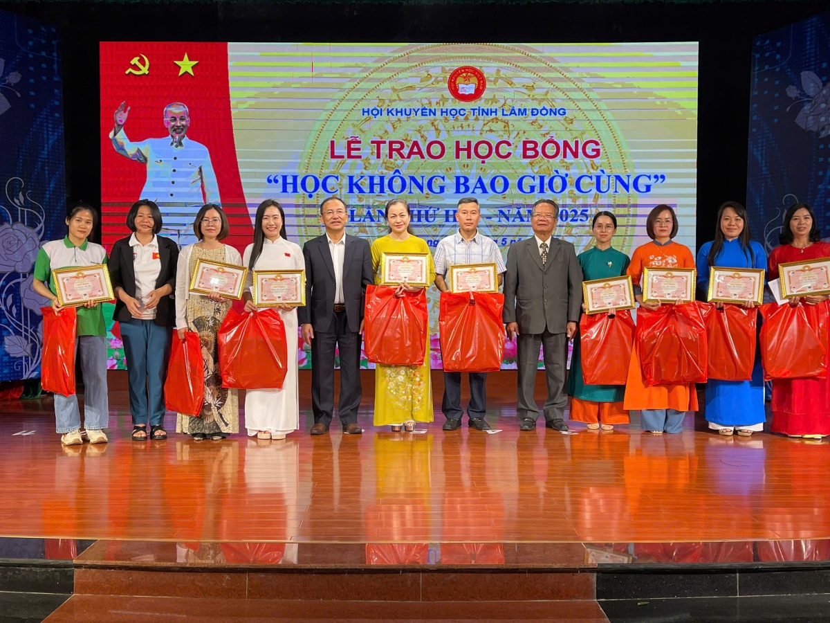 Những gương sáng "Học không bao giờ cùng" ở Lâm Đồng Những gương sáng "Học không bao giờ cùng" ở Lâm Đồng