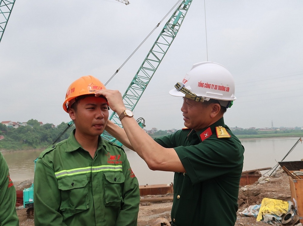 Thống nhất Đề án tổ chức và hoạt động Công đoàn trong Quân đội