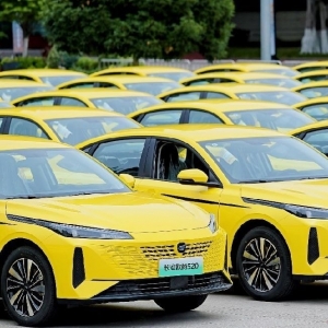 Changan Oshan 520 - Mẫu sedan điện trang bị công nghệ pin thay nhanh chỉ trong 100 giây