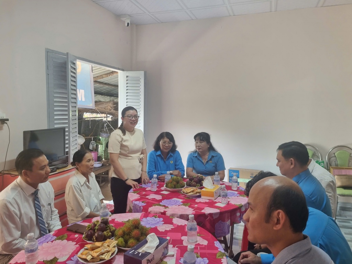 “Mái ấm Công đoàn” nâng bước nữ đoàn viên xa xứ “Mái ấm Công đoàn” nâng bước nữ đoàn viên xa xứ