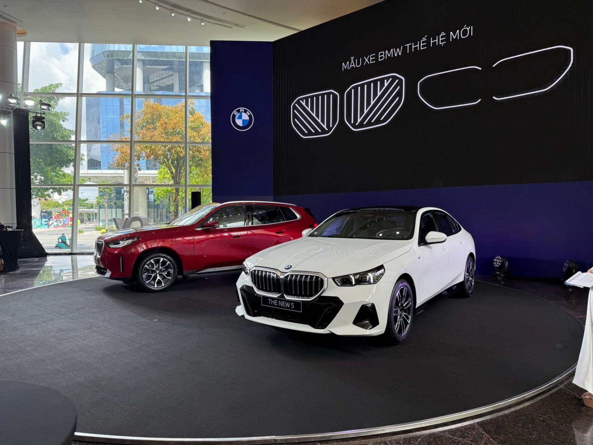 BMW X3 và 5 Series 2025 cập bến Việt Nam, nhiều công nghệ chưa từng có BMW X3 và 5 Series 2025 cập bến Việt Nam, nhiều công nghệ chưa từng có