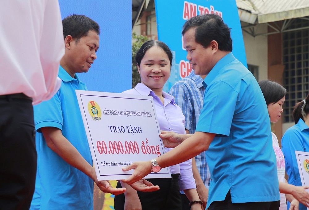 Bình tĩnh và tin tưởng