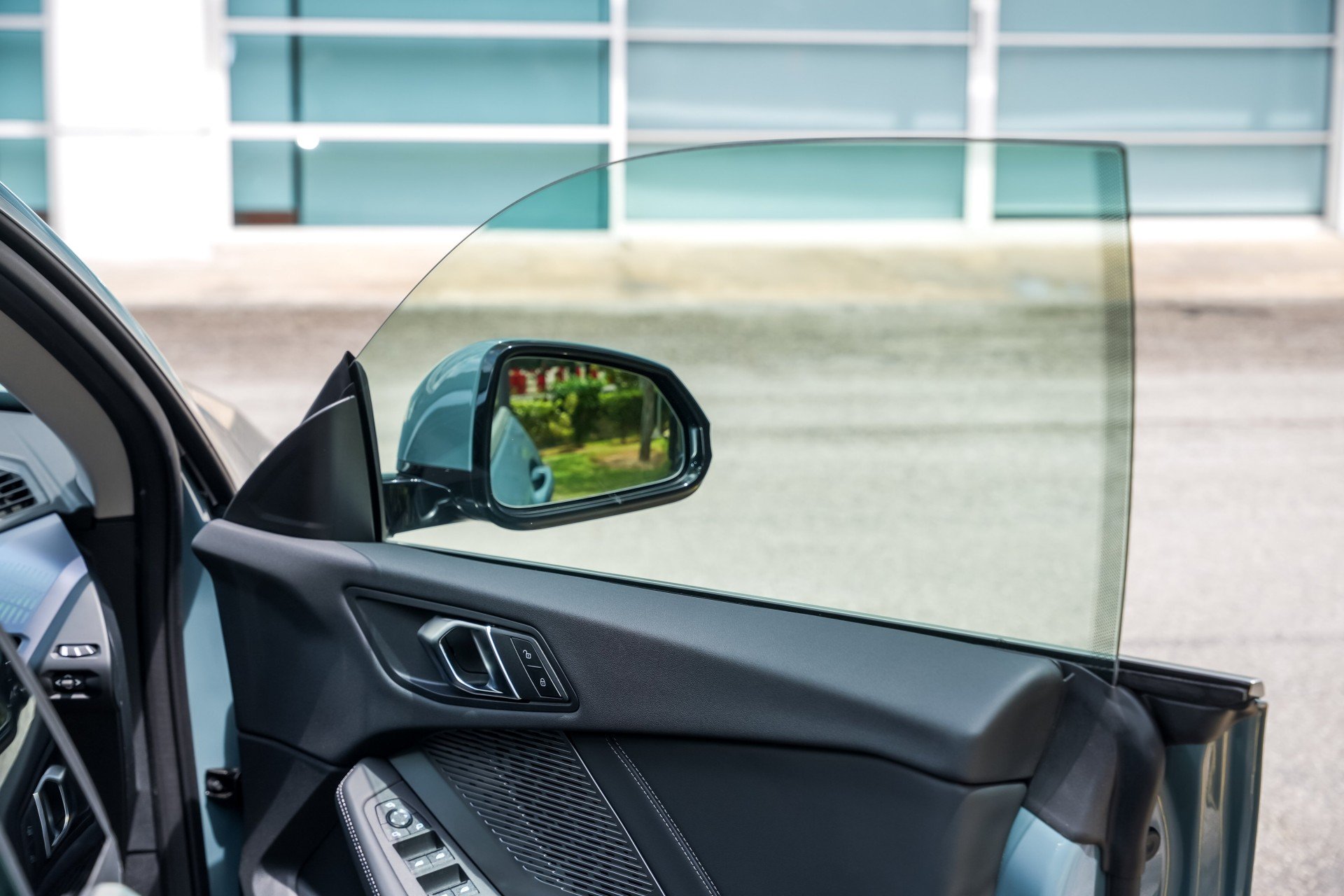 BMW 2 Series Gran Coupe thế hệ mới ra mắt, gây tranh cãi vì 'hao hao xe Trung Quốc' BMW 2 Series Gran Coupe thế hệ mới ra mắt, gây tranh cãi vì 'hao hao xe Trung Quốc'