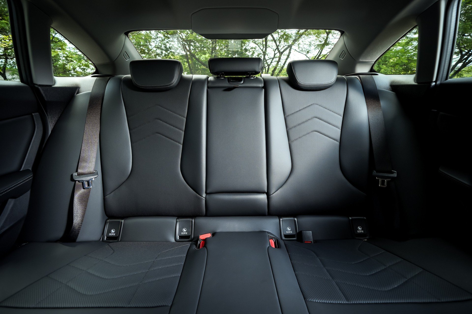 BMW 2 Series Gran Coupe thế hệ mới ra mắt, gây tranh cãi vì 'hao hao xe Trung Quốc' BMW 2 Series Gran Coupe thế hệ mới ra mắt, gây tranh cãi vì 'hao hao xe Trung Quốc'