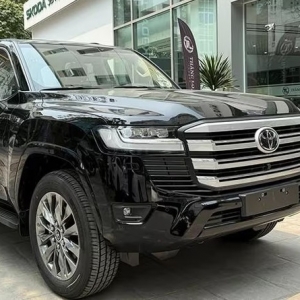 Toyota Land Cruiser LC300 2025, chiếc SUV gần 4,6 tỷ đồng có gì mới?