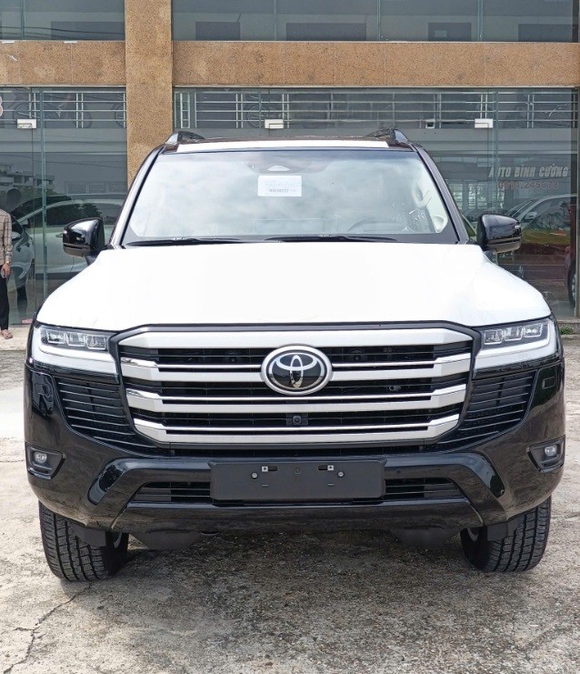 Toyota Land Cruiser LC300 2025, chiếc SUV gần 4,6 tỷ đồng có gì mới? Toyota Land Cruiser LC300 2025, chiếc SUV gần 4,6 tỷ đồng có gì mới?