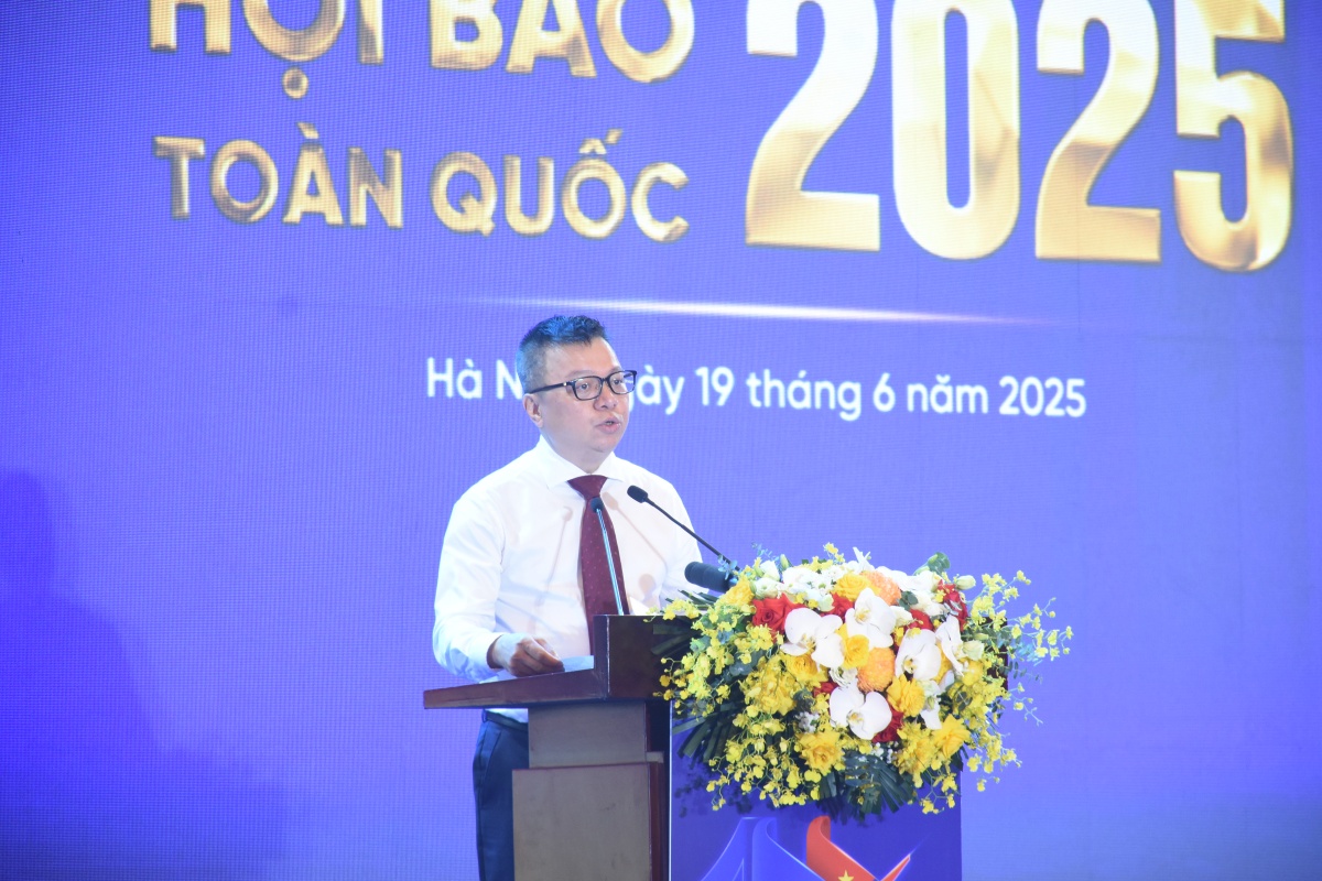 Báo chí Cách mạng Việt Nam: 100 năm “dẫn đường” và khát vọng vươn mình trong kỷ nguyên mới Báo chí Cách mạng Việt Nam: 100 năm “dẫn đường” và khát vọng vươn mình trong kỷ nguyên mới