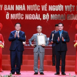 Gắn kết triệu con tim, bồi đắp sức mạnh Việt Nam toàn cầu