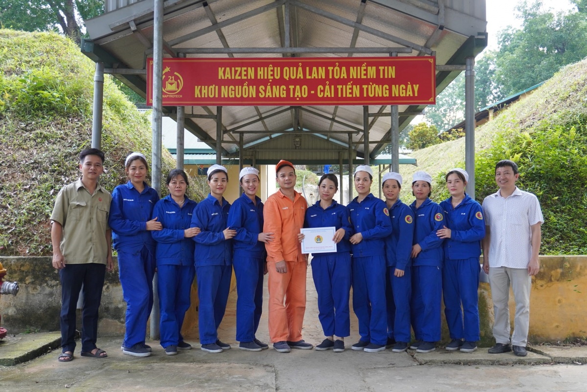 Vòng tay Công đoàn – Sự gắn bó từ những điều giản dị