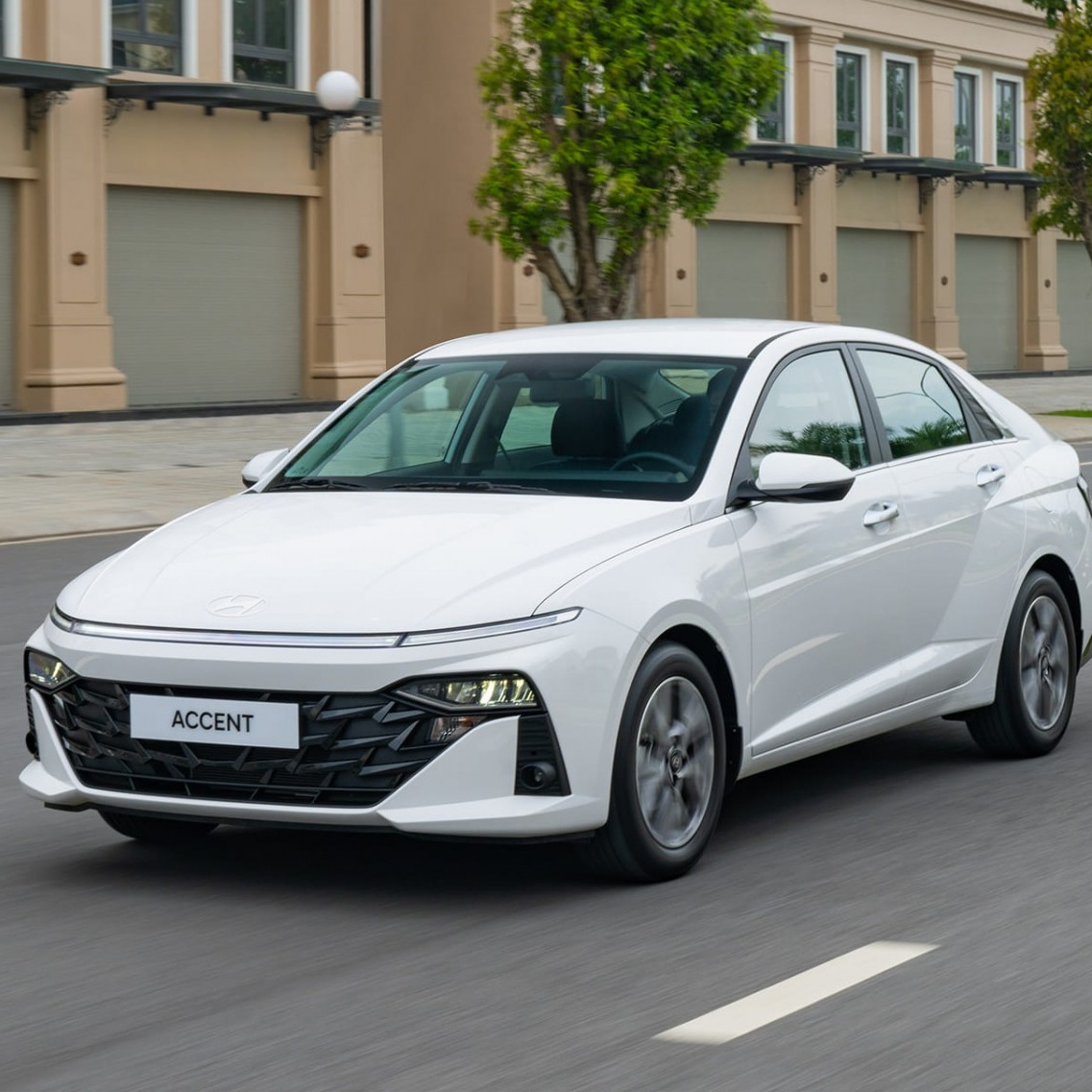 Xe sedan hạng B giảm giá kỷ lục, thấp hơn cả xe hạng A