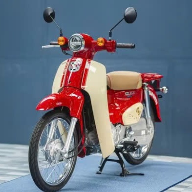 Honda Super Cub bản giới hạn được đưa về Việt Nam