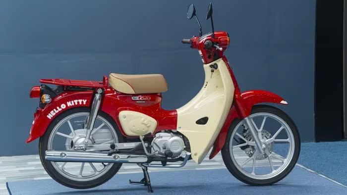 Honda Super Cub bản giới hạn được đưa về Việt Nam