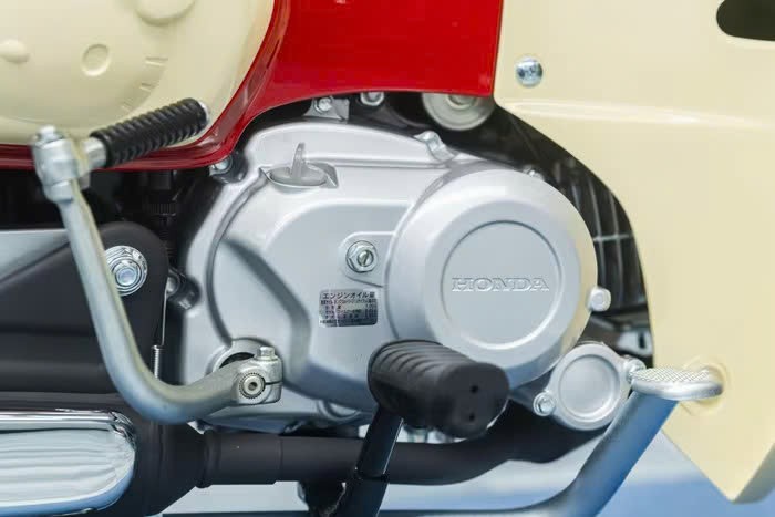 Honda Super Cub bản giới hạn được đưa về Việt Nam