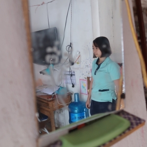 Lương không đủ sống: Công nhân ăn gì, tích gì, mơ gì?