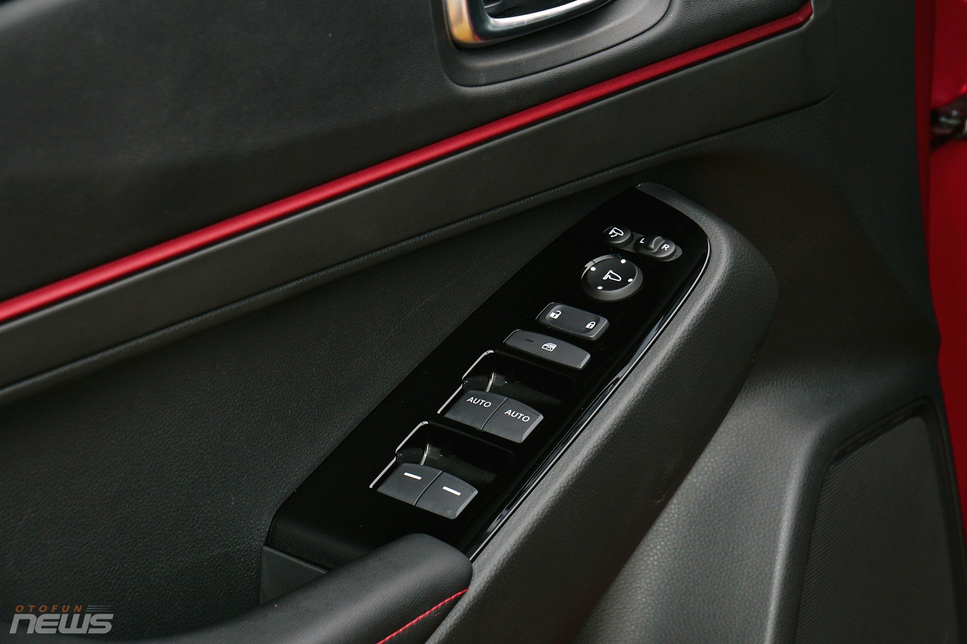 Đánh giá Honda HR-V e:HEV 2025 Đánh giá Honda HR-V e:HEV 2025