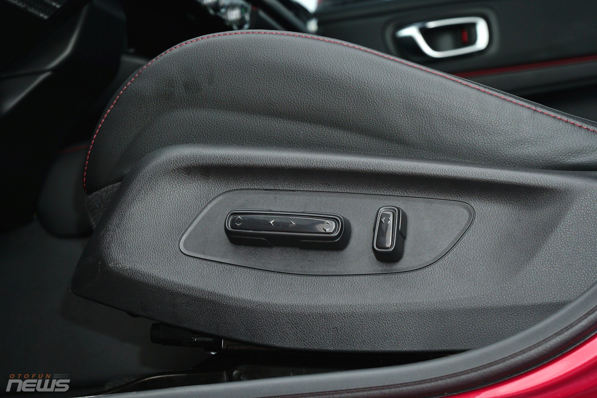 Đánh giá Honda HR-V e:HEV 2025 Đánh giá Honda HR-V e:HEV 2025