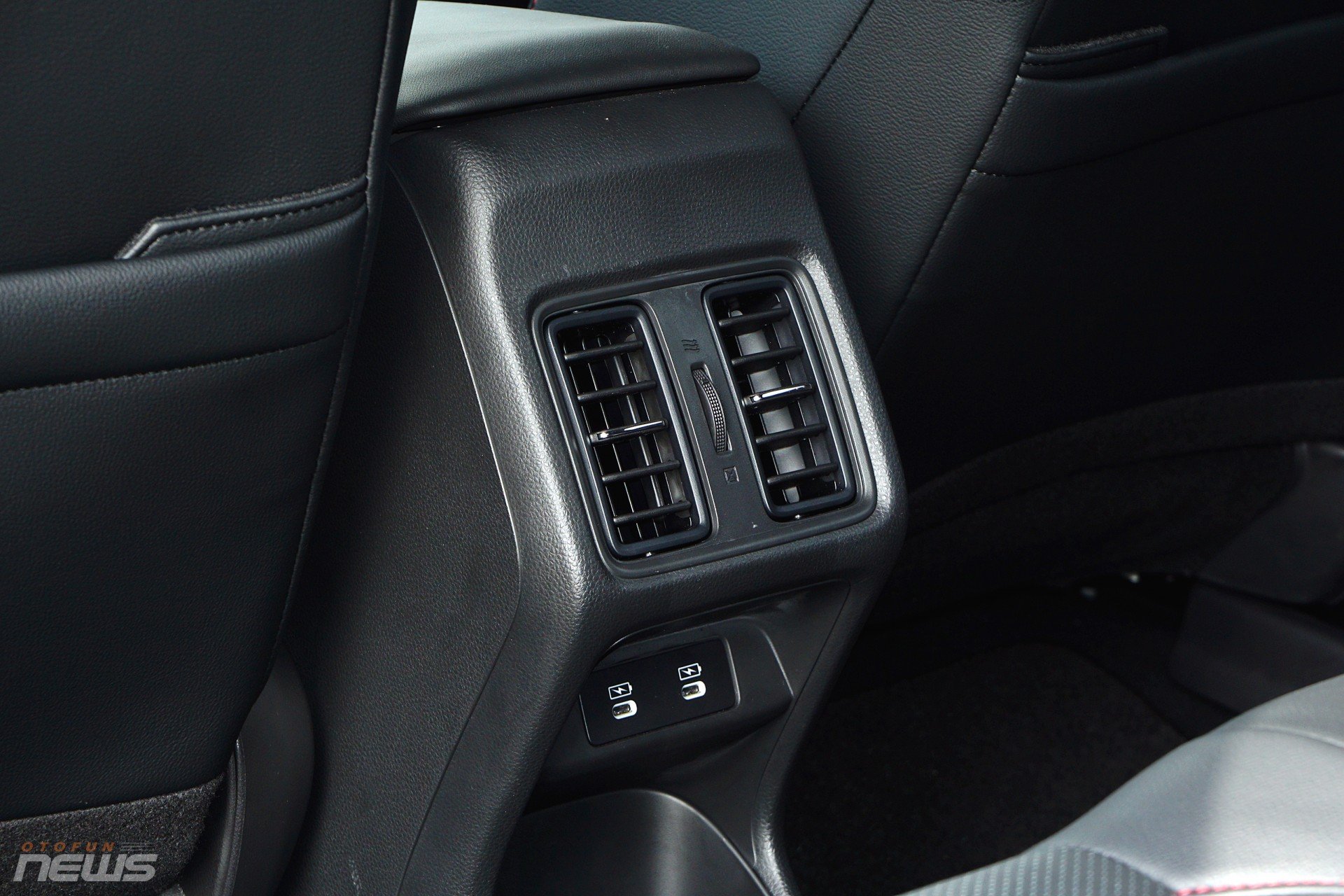 Đánh giá Honda HR-V e:HEV 2025 Đánh giá Honda HR-V e:HEV 2025