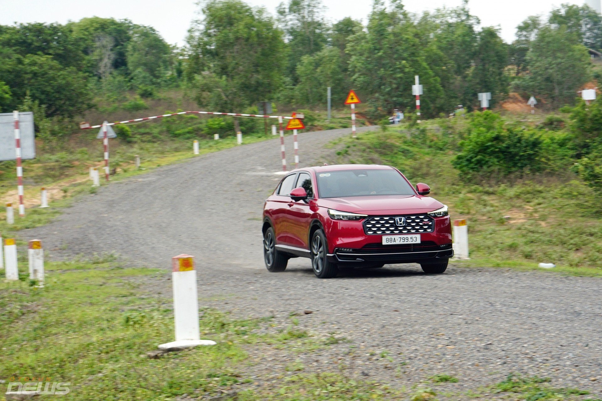 Đánh giá Honda HR-V e:HEV 2025 Đánh giá Honda HR-V e:HEV 2025