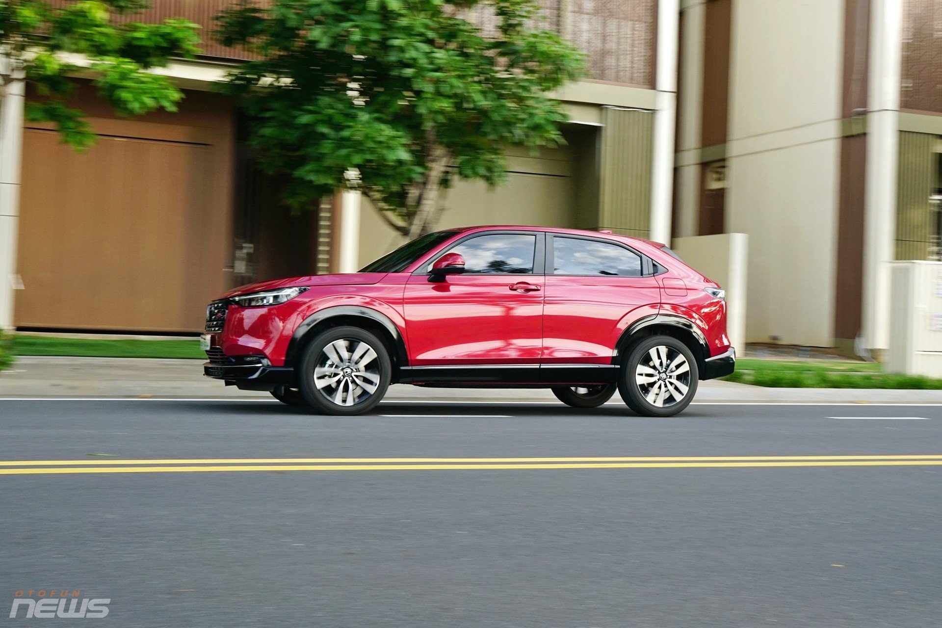 Đánh giá Honda HR-V e:HEV 2025 Đánh giá Honda HR-V e:HEV 2025