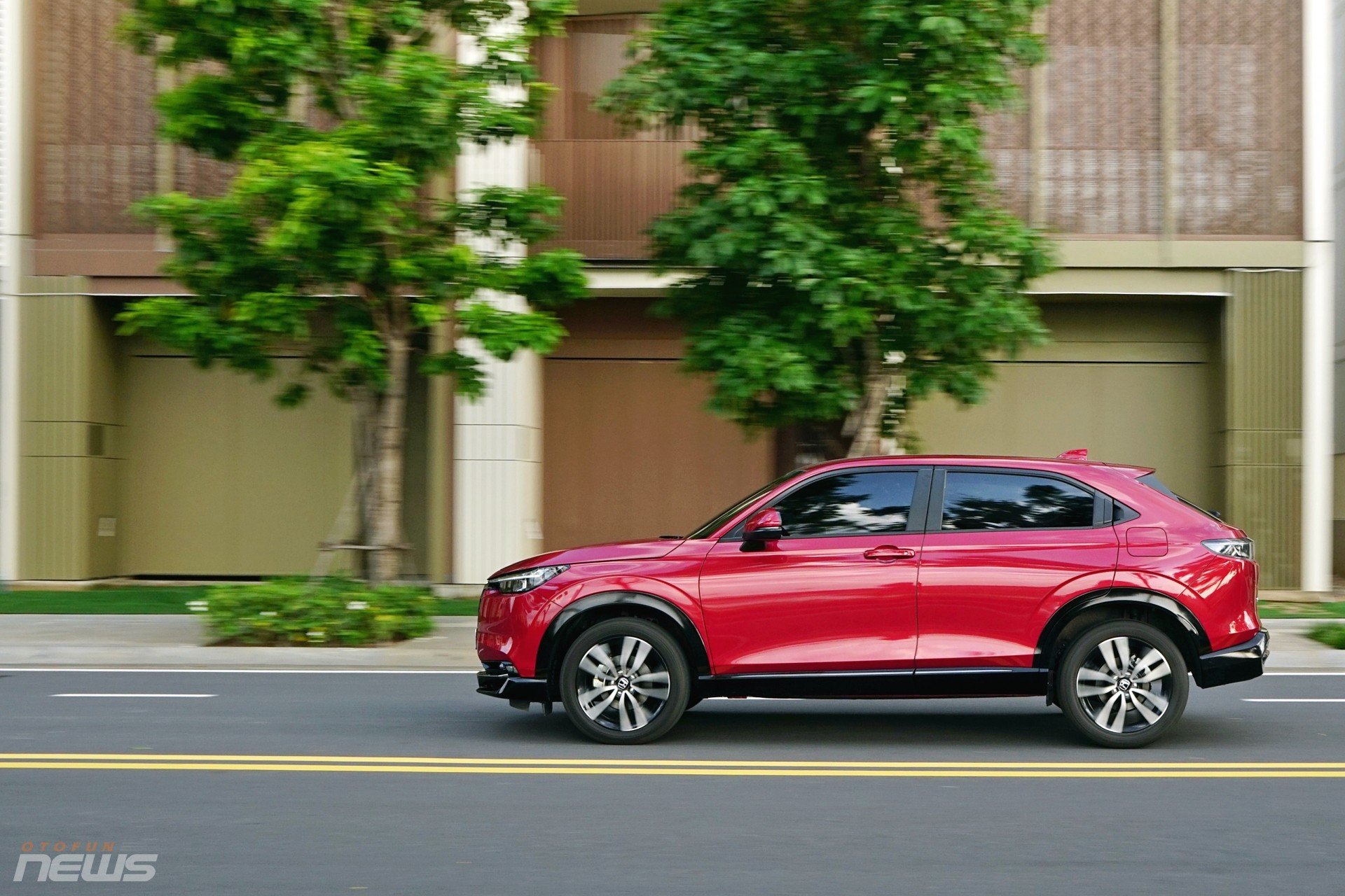 Đánh giá Honda HR-V e:HEV 2025 Đánh giá Honda HR-V e:HEV 2025