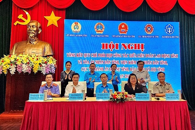 Được chứng minh tai nạn do đột quỵ là TNLĐ: Công nhân xúc động cảm ơn Công đoàn Được chứng minh tai nạn do đột quỵ là TNLĐ: Công nhân xúc động cảm ơn Công đoàn